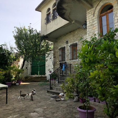 Stone Pazar Guest House Gjirokastra Zewnętrze zdjęcie