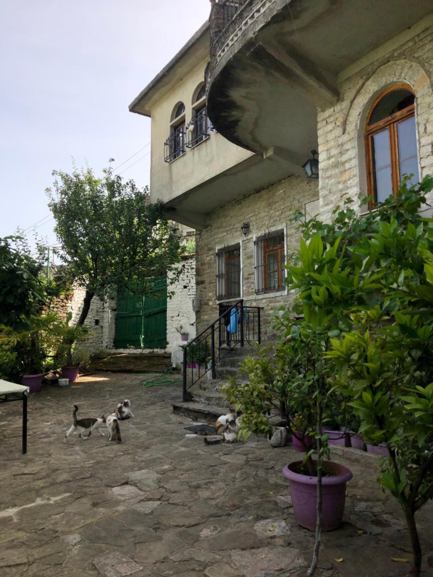 Stone Pazar Guest House Gjirokastra Zewnętrze zdjęcie